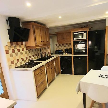 Le P'Tit Coin Apartment Mondragon Ngoại thất bức ảnh